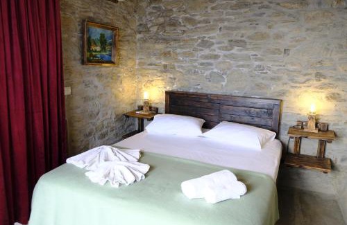 Kithira House | Barbacane