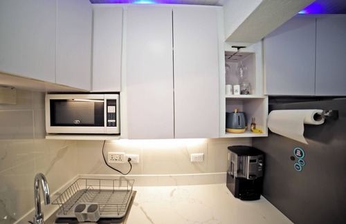 Sunset Crest Condo | Barbados Holetown SunsetCrest 1 Bed,1 Rec,AC,TV,Wi-FI,kitchen,Beach,Tennis,Pool