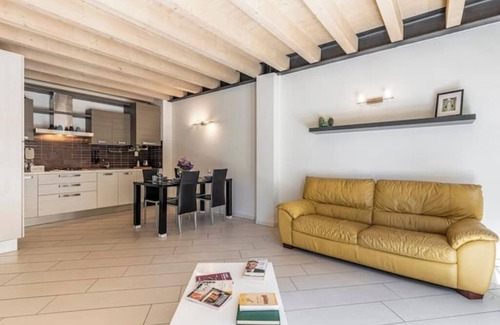 Lonato del Garda Apartment | Barbudó House - Entire accommodation: accommodation for rent
