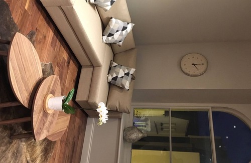 Kelso Apartment | Barclay House is a stylish townhouse apartment set in the heart of Kelso.