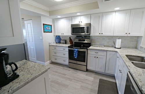 Butler Beach Apartment | Barefoot Trace 409 Direct Oceanfront with Private Balcony Overlooking St.