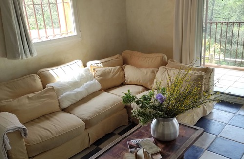 Barjols Apartment | Barjols - Appt pour 4 avec grand jardin