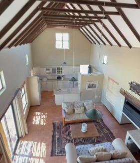 Jacobs Bay House | Barking Beach Cottage Jacobsbaai - Pet Friendly