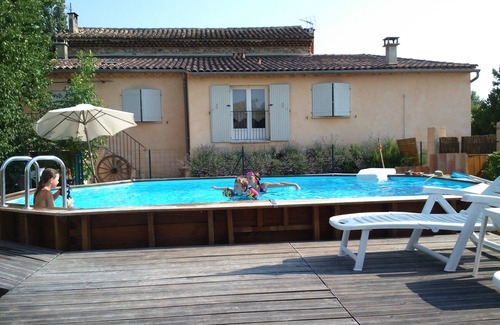 Mazan House | Barn in Provence converted into a cottage semi-detached in a provençal Mas