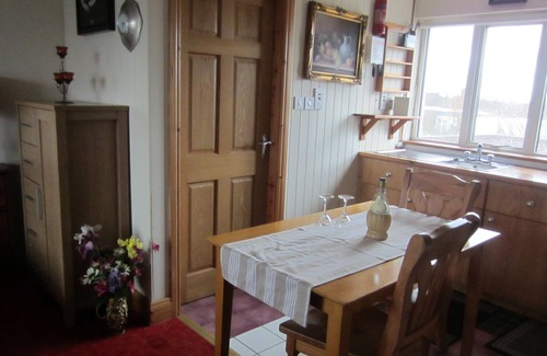 Galway Cottage | BARNA GALWAY STUDIO FOR TWO near Golf and Sea