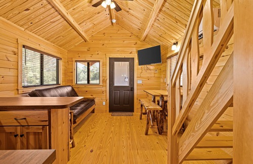 Gilmer Cabin | Barnwell Mountain Cabins #2: Cabin/Tiny Home w/loft in Gilmer across from BMRA