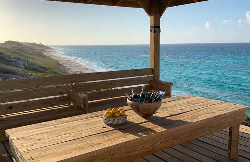 Stocking Island House | Barrier Island home with beautiful water views on both sides