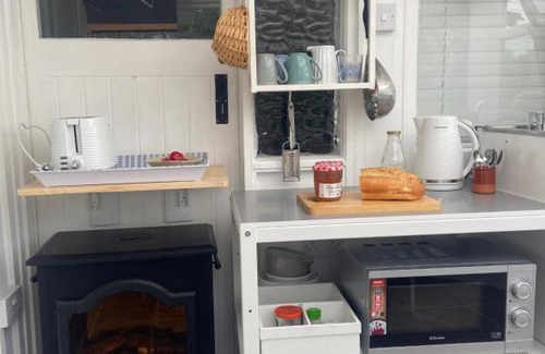 Fenit Bed & Breakfast | Barrow Harbour studio apartment