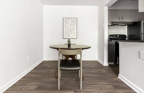 Winston - Salem Apartment | Barsala l Northcliffe Forest 1BD Apt near local parks!