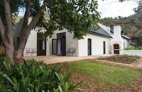 Cape Winelands Apartment | Bartinney Private Cellar Banhoek