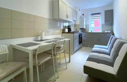 Brasov Apartment | Bartolomeu Serenity Studio w. Balcony