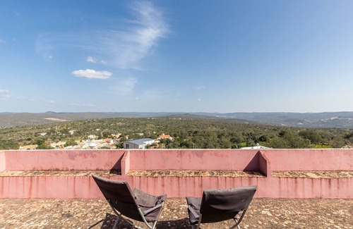 Espargal Villa | Bartsia Pink Villa, Swiming Pool, Garden, Terrace, Parking, Wifi!New!