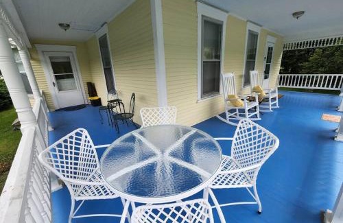 Durbin House | BaseCampWV-Durbin. Spacious 4 bedroom house w/yard