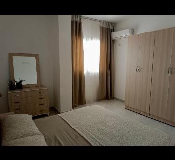 Mbrostar-Urë Apartment | bashkim's apartament