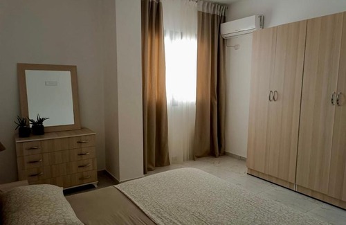 Mbrostar-Urë Apartment | bashkim's apartament