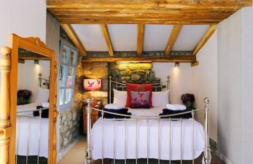 Myrina Apartment | Basil Room - Limnos Experience