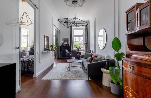 Pusztavacs Apartment | BASILICA Panorama Delux Apartment