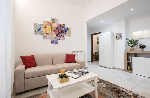 Pigneto Apartment | Basilica San Giovanni:near the center of Rome