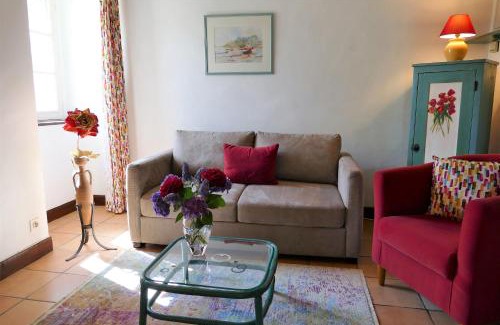 Louhossoa Apartment | BaskoParadis I Eco-Gites I Calme I Vue I Ânes I Jardin I Montagne I Nature