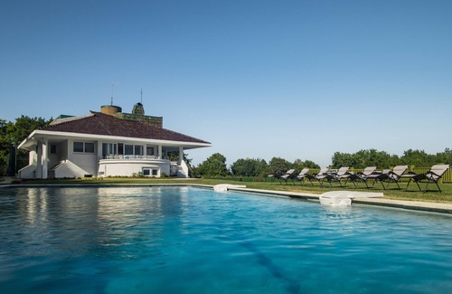 Hondarribia House | BASQUE BREATH-Unique Villa, Fantastic View, Fabulous Pool