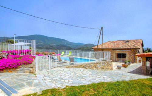 Pont-de-Labeaume House | Bastide Les Chataigners