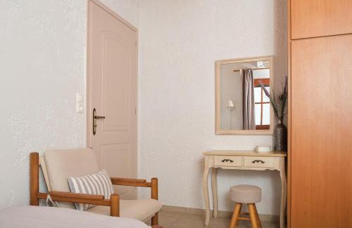 Ayios Pandeleimon House | Batilas House next to exotic beach of Elafonisi