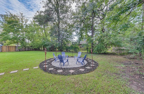 Broadmoor House | Baton Rouge Home w/Yard ~ 14 Mi to Downtown!