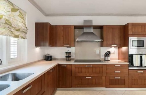 Little Battaleys Villa | Battaleys Mews 24 in St Peter by Personal Villas - Contemporary Interior Design