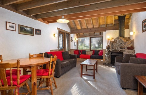 Dinner Plain Ski Chalet | Battys - Dinner Plain