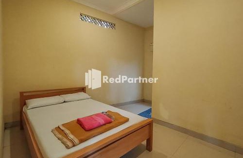 Megamendung Hotel | Batu Homestay Puncak Mitra RedDoorz