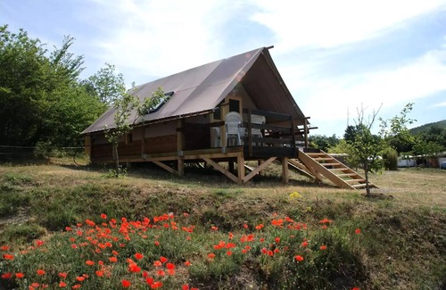 Esparron-de-Verdon Cabin | Baumhaus 24m² 1 Schlafzimmer - mit Toiletten 2 bis 4 Personen - 2 Personen. im Preis inbegriffen