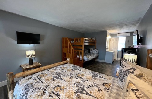 Helen Apartment | Bavarian Brook Unit 4a