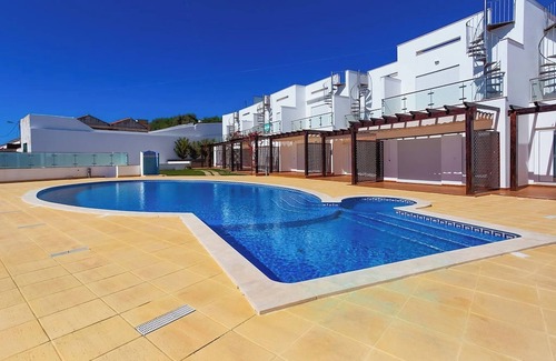 Carvoeiro Apartment | Bay D Townhouse With Roof Top Jacuzzi and Sea Views