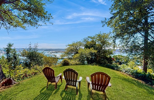 Newport House | Bay & Harbor View Home with High-Speed WiFi, Private Washer/Dryer, & Board Games