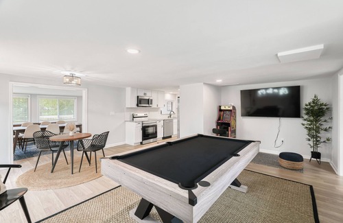 Point Lookout House | Bay Hideaway Peaceful Vibes & Semi-Private Beach at "Bliss on the Bay"