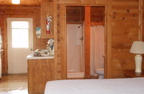 Bridgeport Resort | Bay Landing Camping Resort Cabin 17