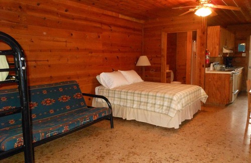 Bridgeport Resort | Bay Landing Camping Resort Cabin 20