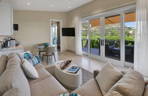 North Sound Villa | Bay Suite by Fantasia Villas