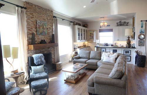 Galveston House | Bay View & Canal Home in Sea Isle,sleeps 11, 1/2 mile to beach/restaurant/marina