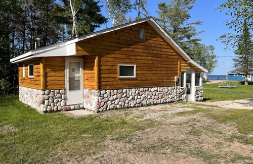 Paradise Cabin | Bay View closed 11/01 to 04/01