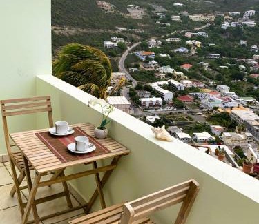 Point Blanche Apartment | Bay View condo