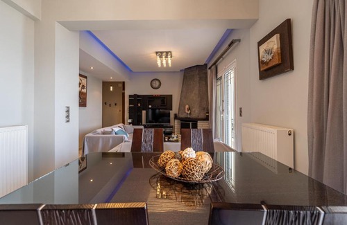 Petalidi Apartment | Bay View House