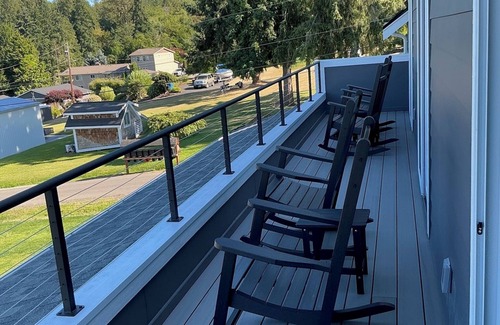 Gig Harbor House | Bay View Landing. Watch Seals, Eagles & Orcas! New Home with Wollochet Bay Views