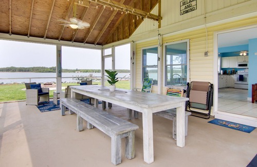 Taylors Island House | Bay Views & Fire Pit: Taylor’s Island Retreat
