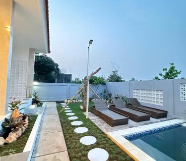 Kutuh House | Bayedan Homestay