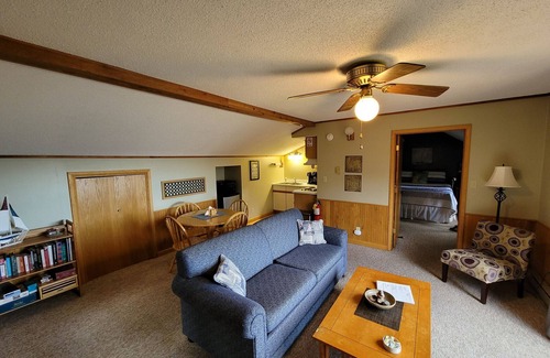 Bayfield Apartment | Bayfield Island View "Sevona" on Lake Superior