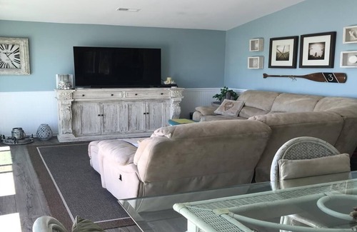 Ship Bottom House | Bayfront Condo. Ship Bottom. Beach Badges. WIFI. Washer & Dryer. Enjoy the.