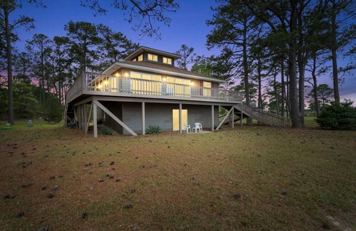 Hudgins House | Bayfront Escape, Private Dock, Large Deck, and Views!
