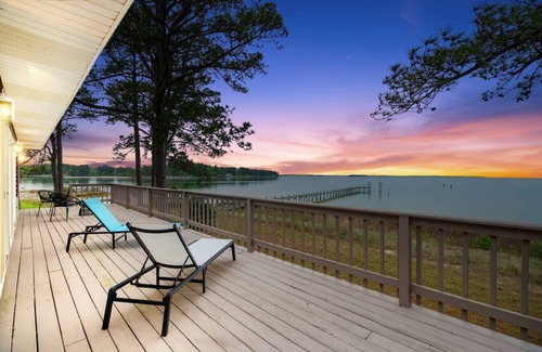 Hudgins House | Bayfront Escape, Private Dock, Large Deck, and Views!