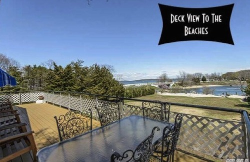 Southold House | Bayfront Vacation Home in Southold, 5 Bedrooms